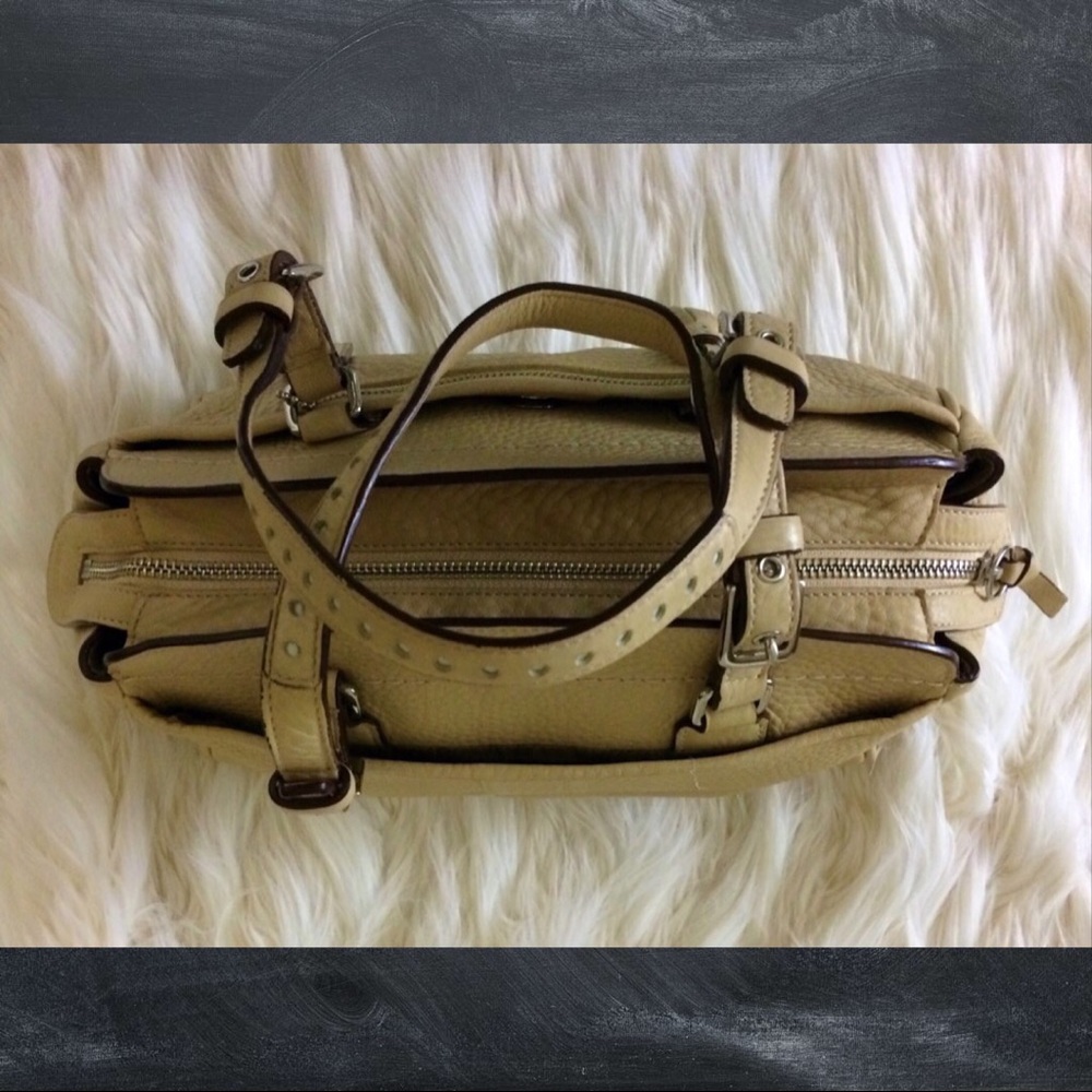Coach Vintage Neutral Beige Sand Tan Cream Pebbled Leather Hand Bag Purse - Picture 5 of 8